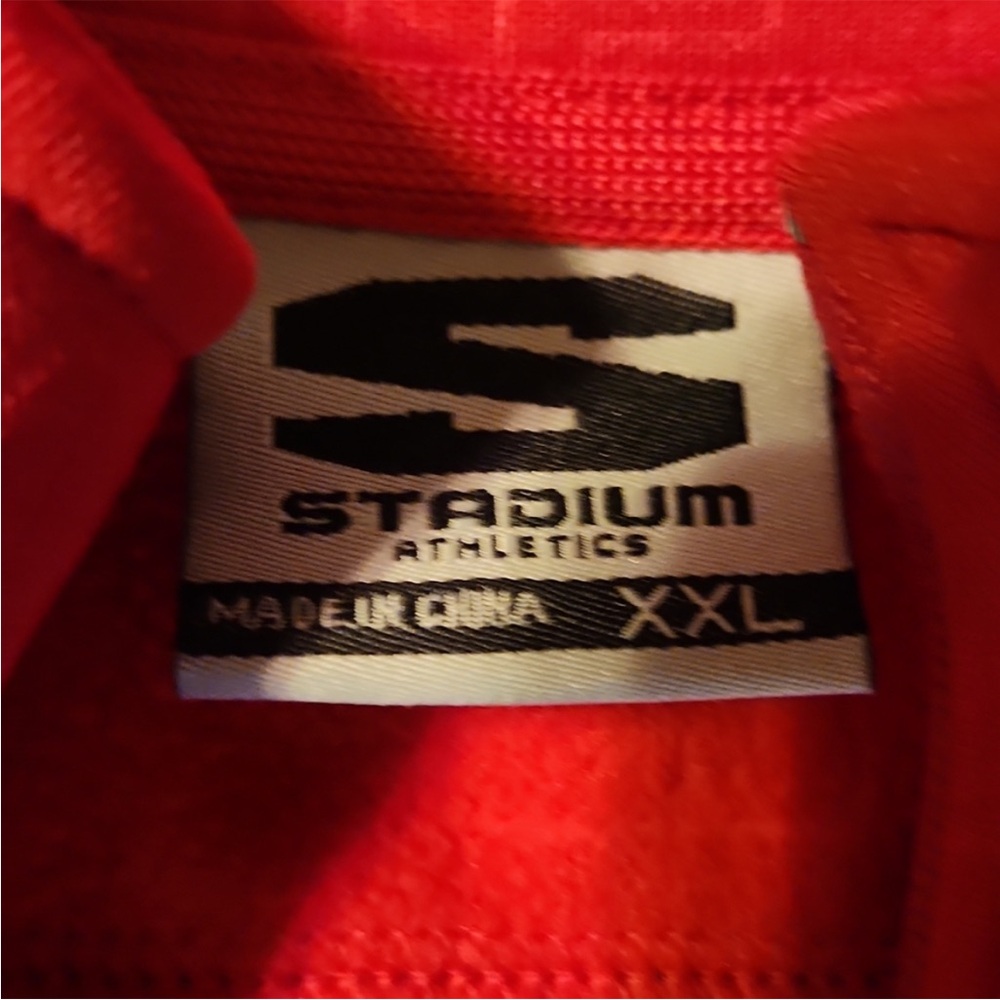 Stadium Mens Louisville Cardinals XXL Red/ Gray 3/4 Zip Pullover - Picture 4 of 6